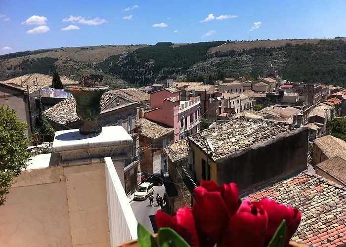 Casa Vacanze Al Duomo Ibla Дом отдыха